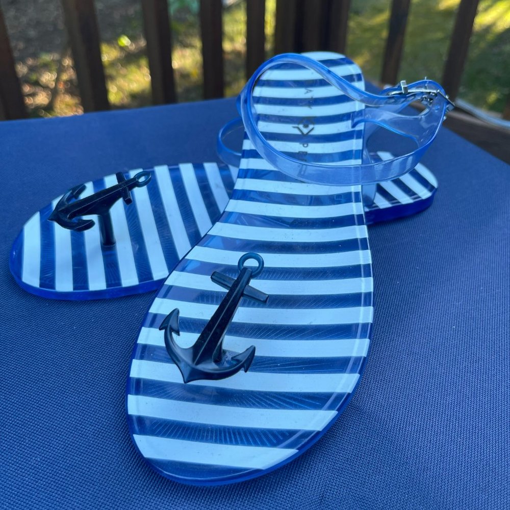 Katy Perry Women's The Geli Flat Anchor Sandal - Size 9